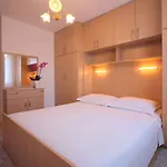 Apartment In Porec - Istrien 10417 Apartment