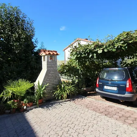 شقة In Porec/istrien 10417 *