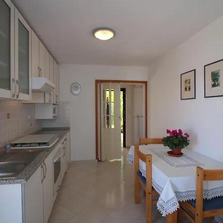 In Porec/istrien 10417 Appartement *